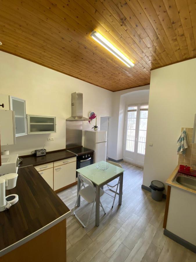 Appartement Climatise,Idealement Situe 100M Du Vieux Port. Bastia  Esterno foto